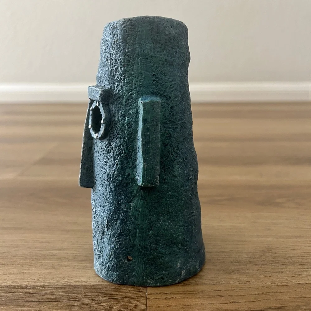 SpongeBob Squidward’s Easter Island Head Aquarium Decoration- EUC
